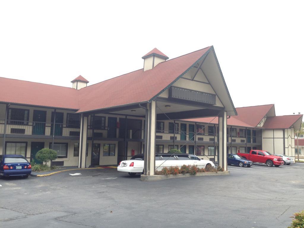Amerivu Inn & Suites - Helen - Downtown Εξωτερικό φωτογραφία