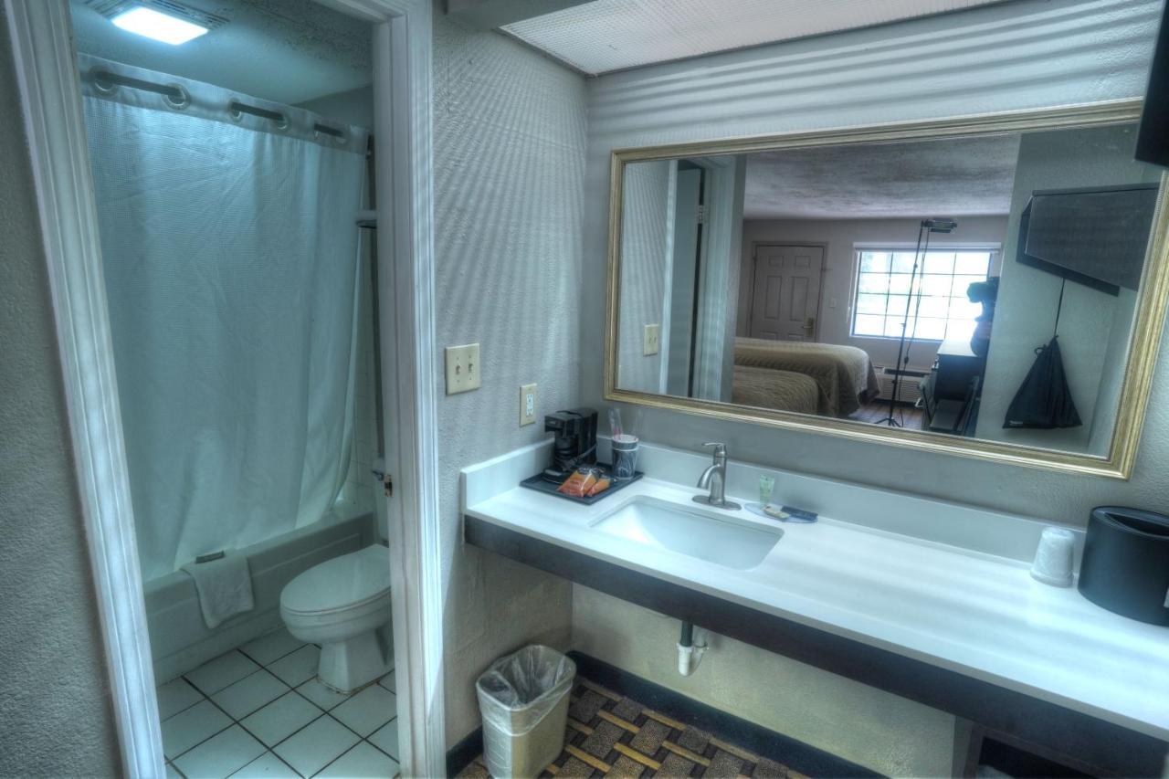 Amerivu Inn & Suites - Helen - Downtown Εξωτερικό φωτογραφία