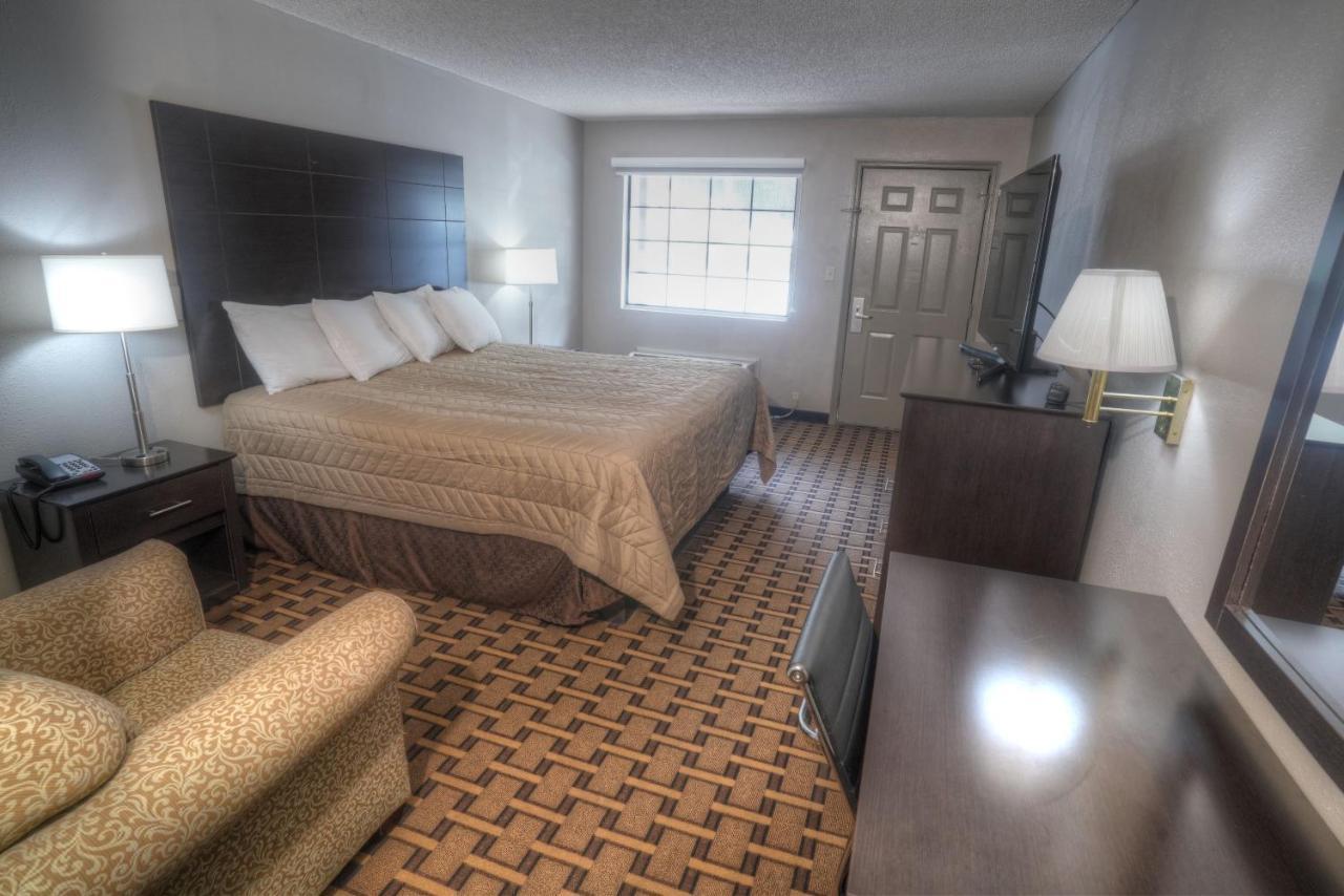 Amerivu Inn & Suites - Helen - Downtown Εξωτερικό φωτογραφία